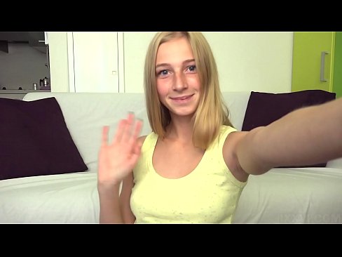 ❤️ Кад ми је досадно, лењо мастурбирам своју ружичасту мацу Секс видео на sr.thebestfetishsites.ru